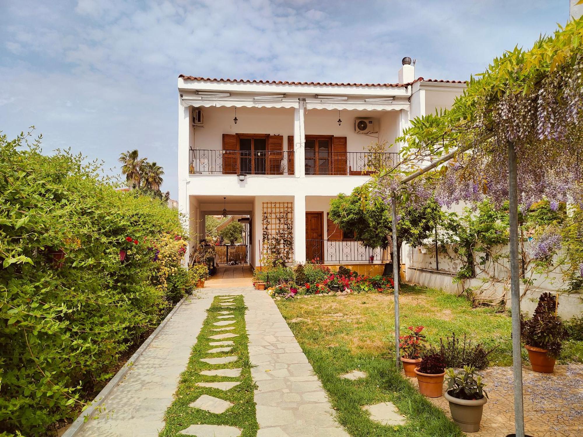 Apartment Annas House 3 *